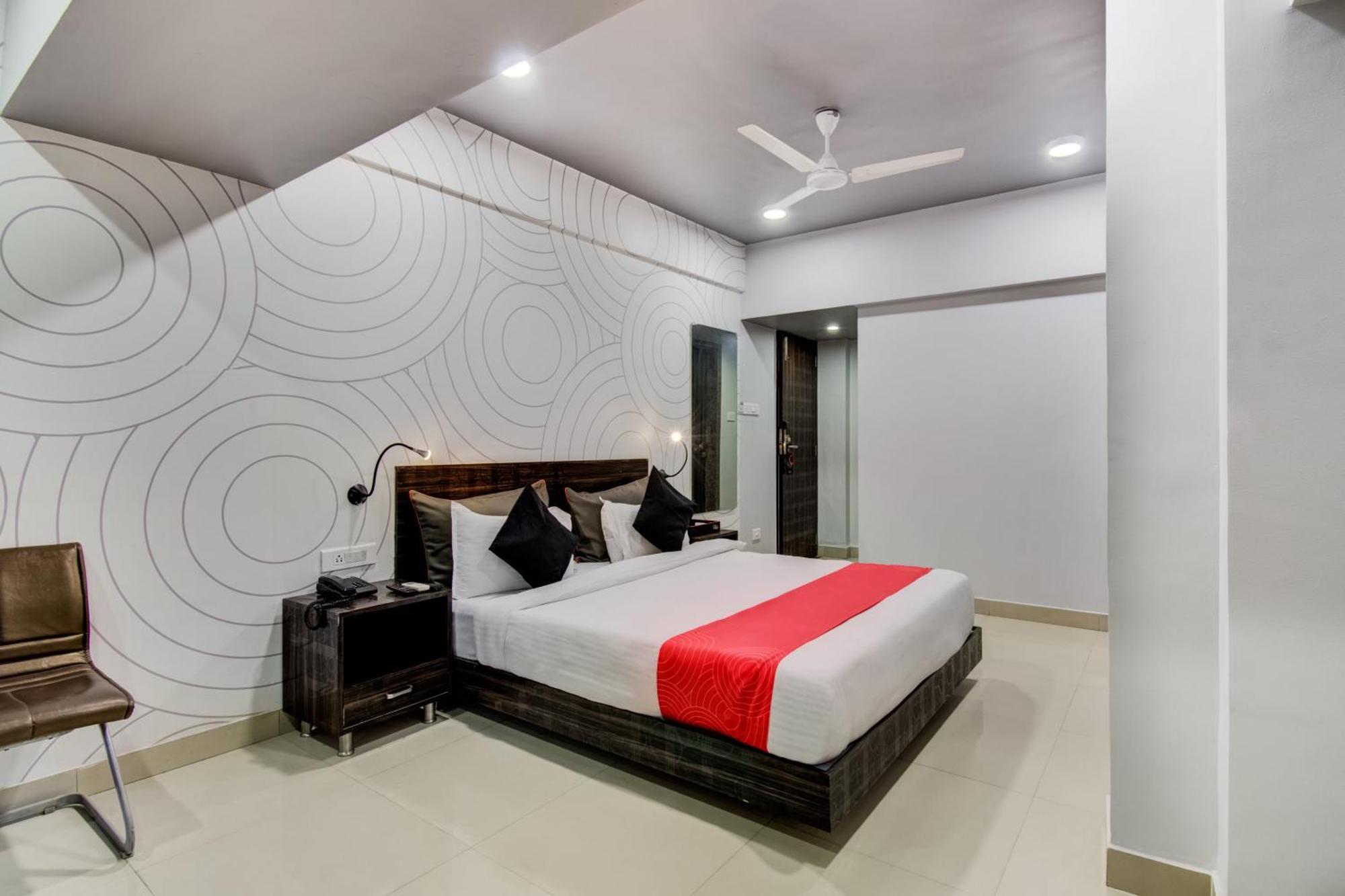 Collection O Rajdhani Near Pune Railway Station Екстериор снимка
